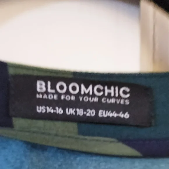 Bloomchic size 14-16 - Picture 2 of 4